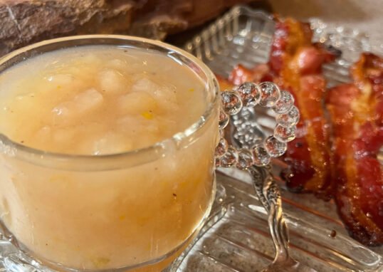 Chilled Cooked Pear Sauce